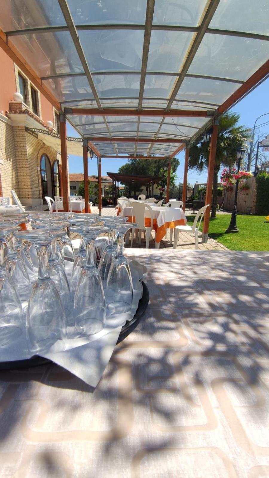 Hotel Ristorante Casa Rossa Alba Adriatica Eksteriør bilde