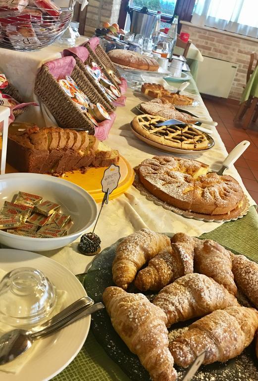 Hotel Ristorante Casa Rossa Alba Adriatica Eksteriør bilde